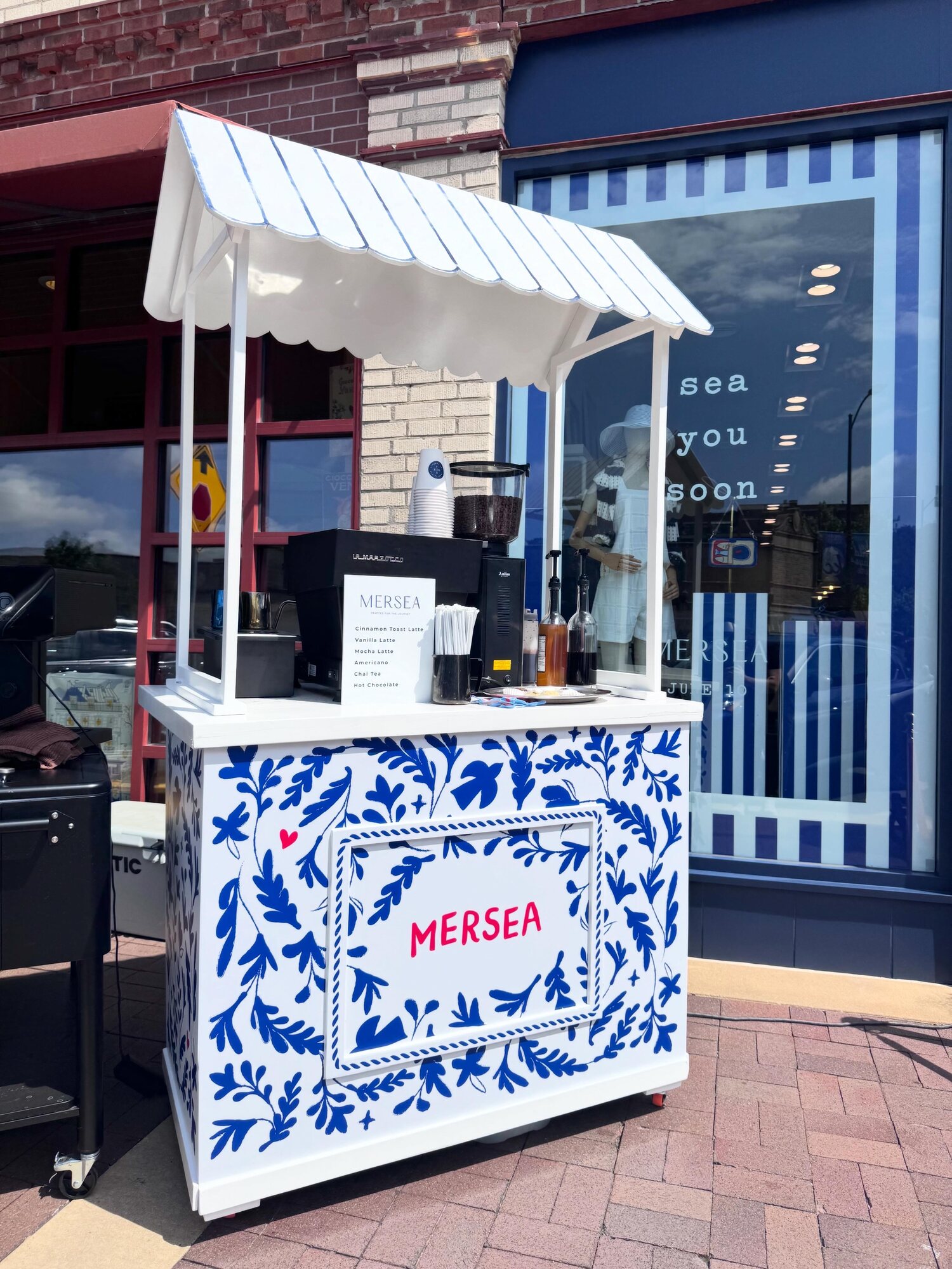 Full Mersea coffee cart setup outside the Country Club Plaza store